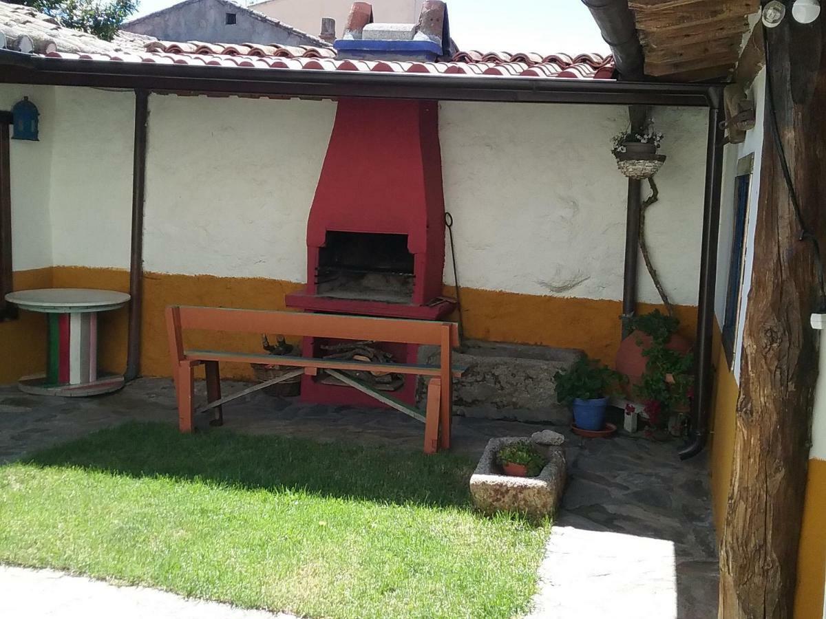 Las Mimbres Fuentes de Béjar Exterior photo